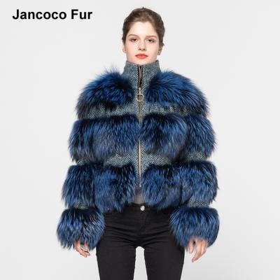 China Thick Warm Natural Raccoon Fur Coat Women Real Raccoon Fur Jacket Winter Sustainable Knit Jacket for sale