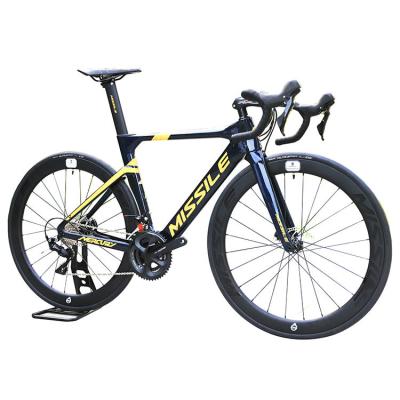 China Men's Carbon Fiber Road Bike with 430/470/500/530 Rim Material and Carbon Fibre Frame for sale