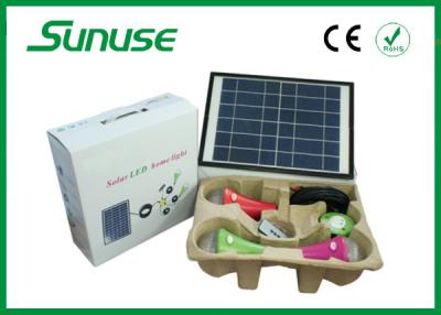 China Sistema de iluminación casero solar ahorro de energía del LED con la batería de 3.7v 5200mah en venta