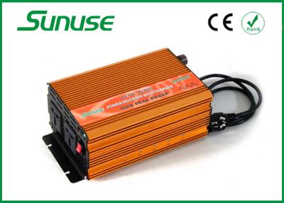 China 2000w geänderter Sinus-Wellen-Solarenergie-Inverter-Energie-Inverter mit Ladegerät zu verkaufen