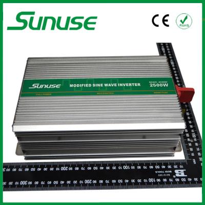 China inversor modificado con pilas 12v 220v de la onda sinusoidal 2500W para el hogar/la oficina en venta