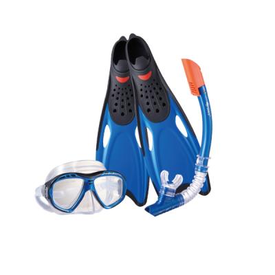 China New Arrival Design Tempered Glass Lenses PC Lens Diving Mask Breath Air Intake Easily And High Quality Fins Set for sale