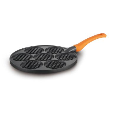 China Sustainable Waffle Pan Die Casting Aluminum Cookware Nonstick Waffle Pan for sale