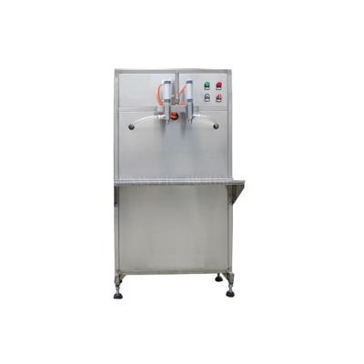 China 2 head can fill same time GD-2 automatic oil water liquid filling machine for sale