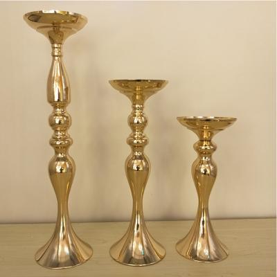 China European Wholesale Elegant Gold Metal Candlestick Holders Flower Trumpet Vase For Wedding Table Centerpiece Decoration for sale