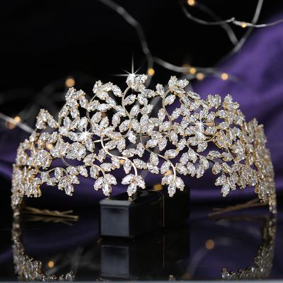 China Brass Bridal Headband Leaves Design Women Wedding Crowns Bridal Hair Accessories Party Tiaras And Crown Cubic Zircon Crown BC5170 for sale