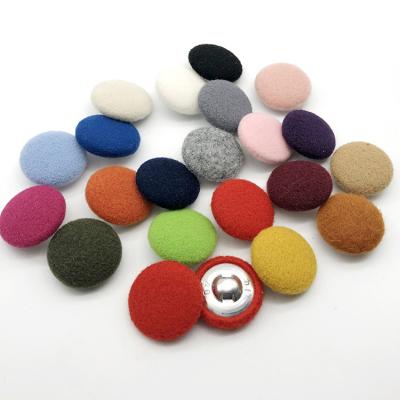 China Dry Cleaning Mushroom Buttons Fabric Cloth Covered Roll Shape Aluminum Bottom Buckle Sofa , Headwear Accessories for sale