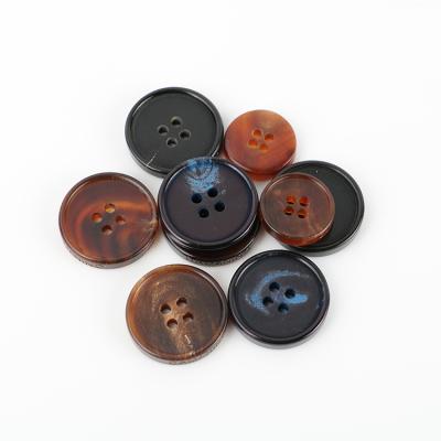 China Dry Clean Customized Popular Wholesale Natural Horn Button Dyeing 4 Hole Buttons Switch For Shirt for sale