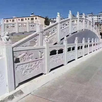 中国 滑らかな大理石の石造りの彫刻のBalusterのハンドメイドの切り分ける柵の中国の石橋 販売のため