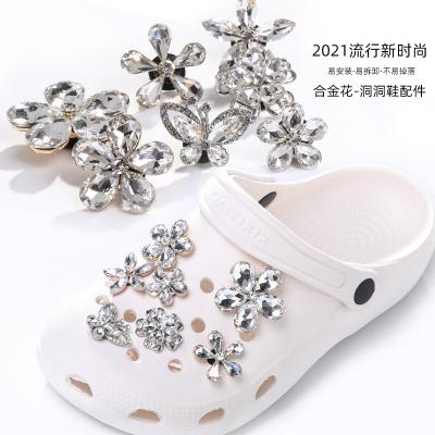 China Factory direct sale alloy flower flower multi style jewelry hole tank top diy crystal diamond net handmade popular button new new for sale