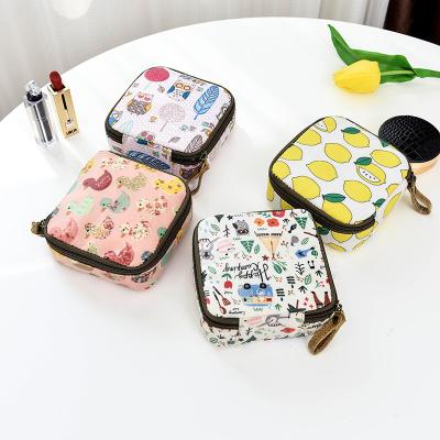 China Fashoion 2021 Hot Selling Organizer Gift Toiletries Zipper Makeup Bag Pouch for sale