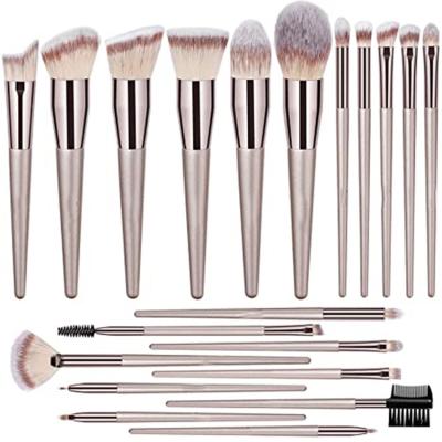 China Angular Blush Big 20 Makeup Brush Set Wholesale Christmas Brushes Make Up Set For Women for sale