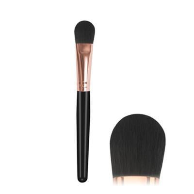 China Customized Logo Concealer Brush Private Label Brand Concealer Makeup Flat Brush by Smudge Brush with Wooden Handle Concealer Blending Brush for sale