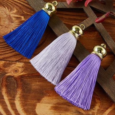 China Wholesale Mobile Phone Sjzmm Hot Sale 7cm Silk Tassel Gold Bell For Key Chain Tassels For Festival Decoration for sale