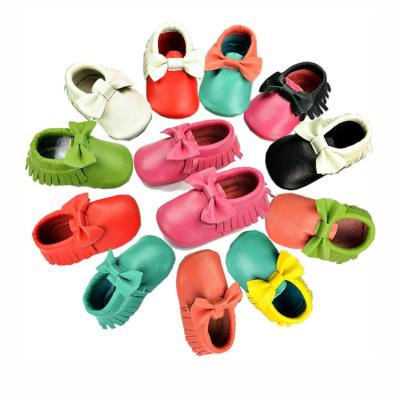 China LB7004 Sheep Skin Flat Genuine Leather Baby Shoes With Tassel for sale