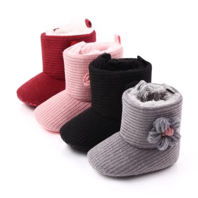 China Custom Logo Flat Custom Baby Booties Fashion Handmade Knitting Non-Slip Infant Knitted Woolen Boots for sale