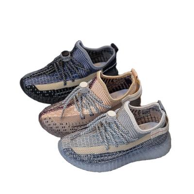 China Yeezy Brand Girls Boys Fashion Top Running School Waterproof Casual Children's Sports Shoes for sale