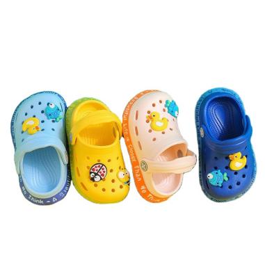 China New Kids EVA Summer Shoes Babies Boy Girls Waterproof Cartoon Non-slip Soft Bottom Sandals Slippers Beach Shoes for sale