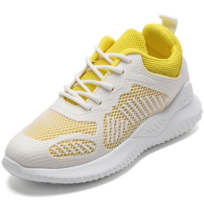 China Cushioning Comfortable Sport Women Insole Mesh Fly Fashion White Casual Shoes For Sale for sale