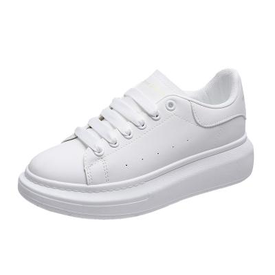 China Cushioning Wholesale PU Top White Athletic Shoes Sneakers Sports For Ladies for sale