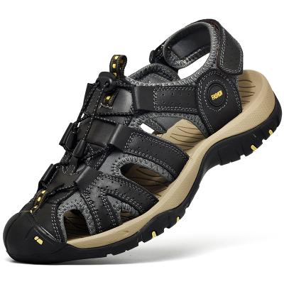 China Custom Outdoor Flat Logo Mens Genuine Leather Sandals Beach Shoes for sale