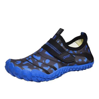 China Summer Lightweight Beach Water Sports Walking Swimming Shoes For Kids Aqua Shoes For Teengers for sale