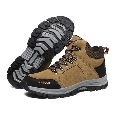 China Hot Sale Outdoor Non-slip Fur CUSHIONING Hiking Boots Large Size Warm Anti-skid Hiking Shoes Men for sale