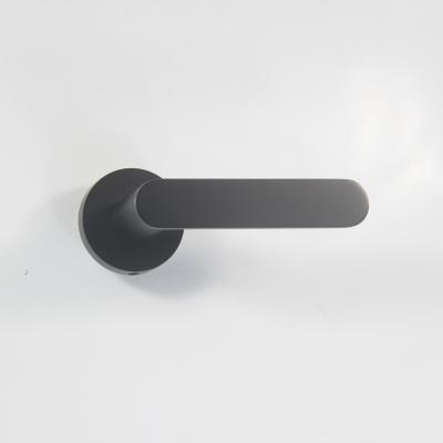 China Zink Handle Modern Style Chrome Aluminum Die Casting Door Handle For Wooden Door for sale