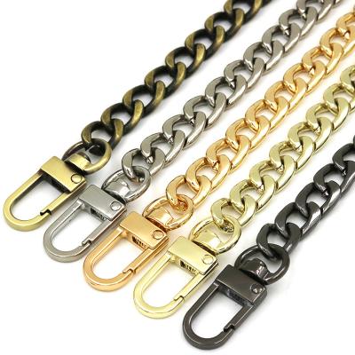 China Eco-friendly Wholesale Fashion Handbag Accessories Bag Guangzhou Custom Gold Metal Chain For Bag for sale