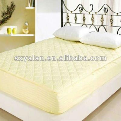 China Anti-Pull 100% Cotton Hotel Mattress Cover / Quilted Mattress Protector / Mattress Topper for sale