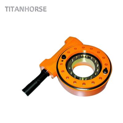 China Four point contact Titanhorse SE5 A5 high precision drive unit worm gear slewing reducer for antenna for sale