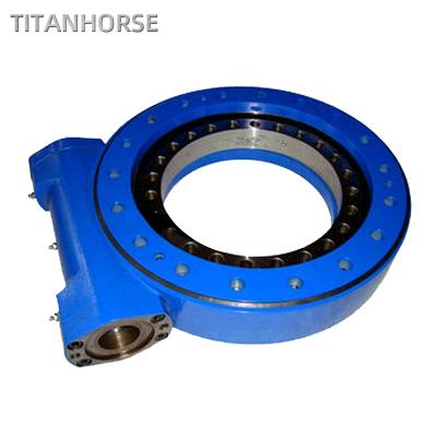 China Factory Encased Housing Slewing Drive For Excavator Tilt Rotator for sale