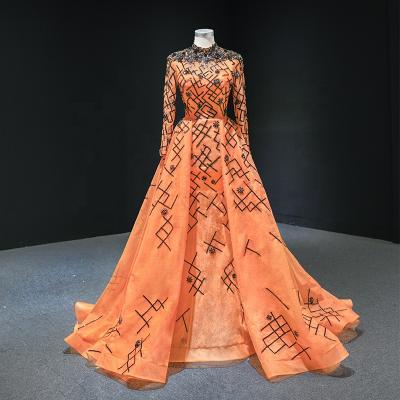 China Luxurious Dubai Evening Dresses Stunning Anti-static Muslim Formal Orange Party Dress Seuquin Long Robe De Soiree Women for sale