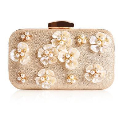 China Luxury Ready to Ship 3D Flowers Beads Luxury Pearl Wedding Dinner Evening Clutches Bag Running for sale