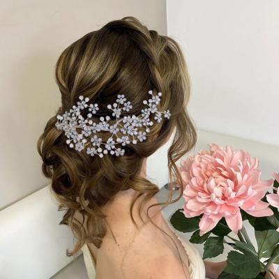 China Wedding Wholesale Exquisite Crystal Acrylic Handmade Lady Alloy Hair Decoration Headwear Wedding Hair Accessory for sale