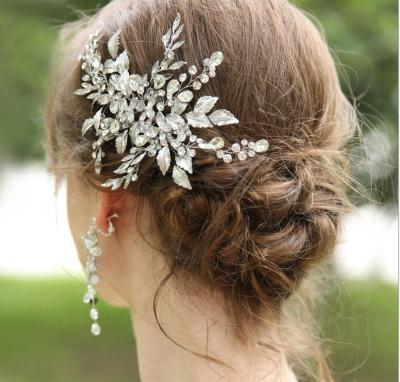 China Korea Wedding Sweet Shiny Crystal Veil Pearls Tiara Crown Headband Bridal Hair Accessories for sale