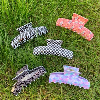 China Wholesale Hair Decoration Vintage Women Printing Hair Claw Clips for sale