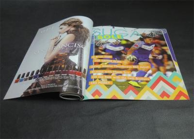 China Gloss Lamination A4 Magazine Printing Services , Custom Magazine Printing for sale