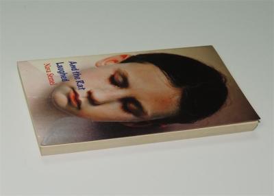 Κίνα Εκτύπωση Softcover βιβλίων φωτογραφιών τέλειο που δεσμεύει με το ματ ή στιλπνό έγγραφο 300/350 GSM προς πώληση