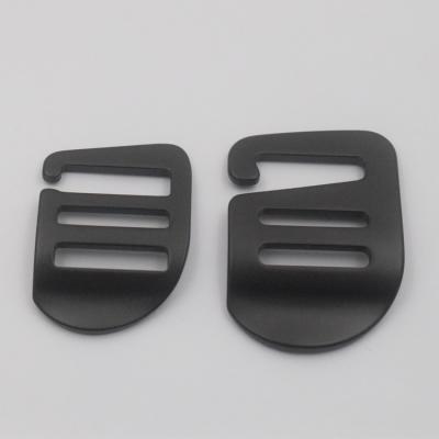 China Sample Free Custom Backpack Accessories Webbing Black G Hook Anodized Aluminum Buckle for sale