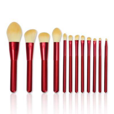 China Angular Blush Makeup Brush Set 12pcs Luxurious High Quality Private Label Eyeshadow Red Base Make Up Brush Set With Bag for sale