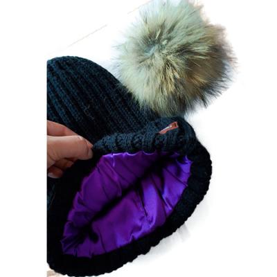 China breathable & Custom Silk Striped Waterproof Beanie With Pom Pom Beanie Hats Wholesale Women's Beanies With Pompom Hat for sale