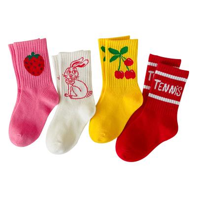 China Custom Stocking Socks QUICK DRY For Wholesale Children's Sports Wind Fashion Ins Spring Kids Teen Girls Socks Cotton Socks for sale