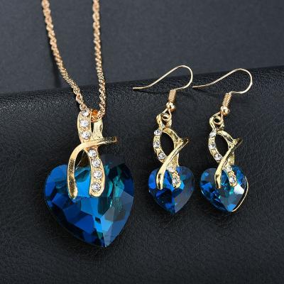 China Lead Free Nickel And Gold Plated Crystal Heart Design Jewelry Sets Multi Colored Available for sale