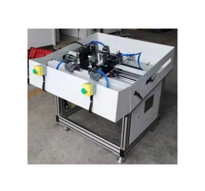 China Professional Automatic HEPA Pleating Machine PP Intermittent Servo Knife Four Sided Trimmer Machine Te koop