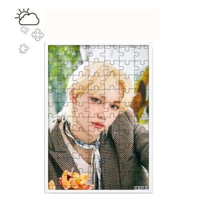 China Kpop South Korean Stray Kids Baffle 2022 SEASONS GREETING Men And Women DIY Fans Collectible Birthday Gifts Wholesale for sale