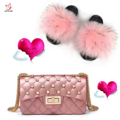 China Wholesale Women Winter Anti-odor Fashion Rainbow Purse Luxury Matching Chain Bags And Slippers for sale