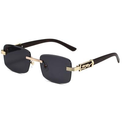 China Trendy Wooden Sun Glasses Leopard Head Grain Sunglasses Fashion Diamond Cut Sunglasses Wooden Sunglasses for sale