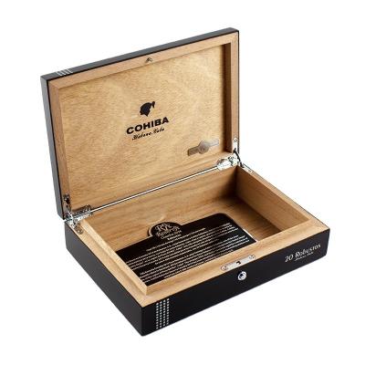 China Handmade Custom Logo Cedar Wood Cuban Cigar Humidor Luxury Wooden Cigar Box for sale