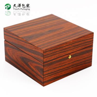 China Handmade Custom Box Perfumes High-end Lacquer Box Luxury Arab Perfume Gift Essential Oil Packaging Box for sale